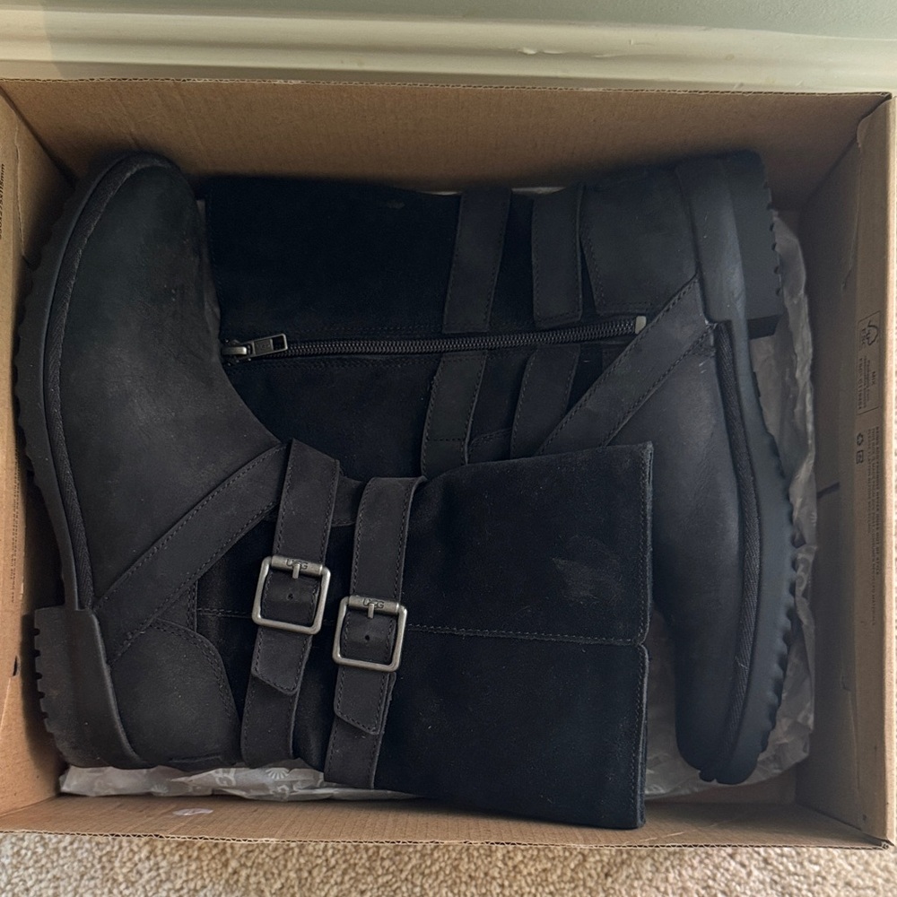 UGG Lorna Boot